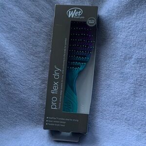 Wet Brush Pro Flex Dry Hair Brush - Teal and Purple